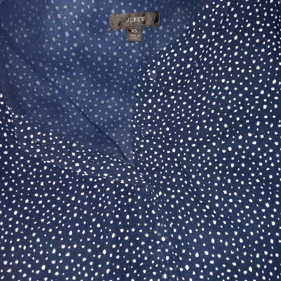 J.crew women's button-down top size XS blue and white polkadot - Picture 3 of 6